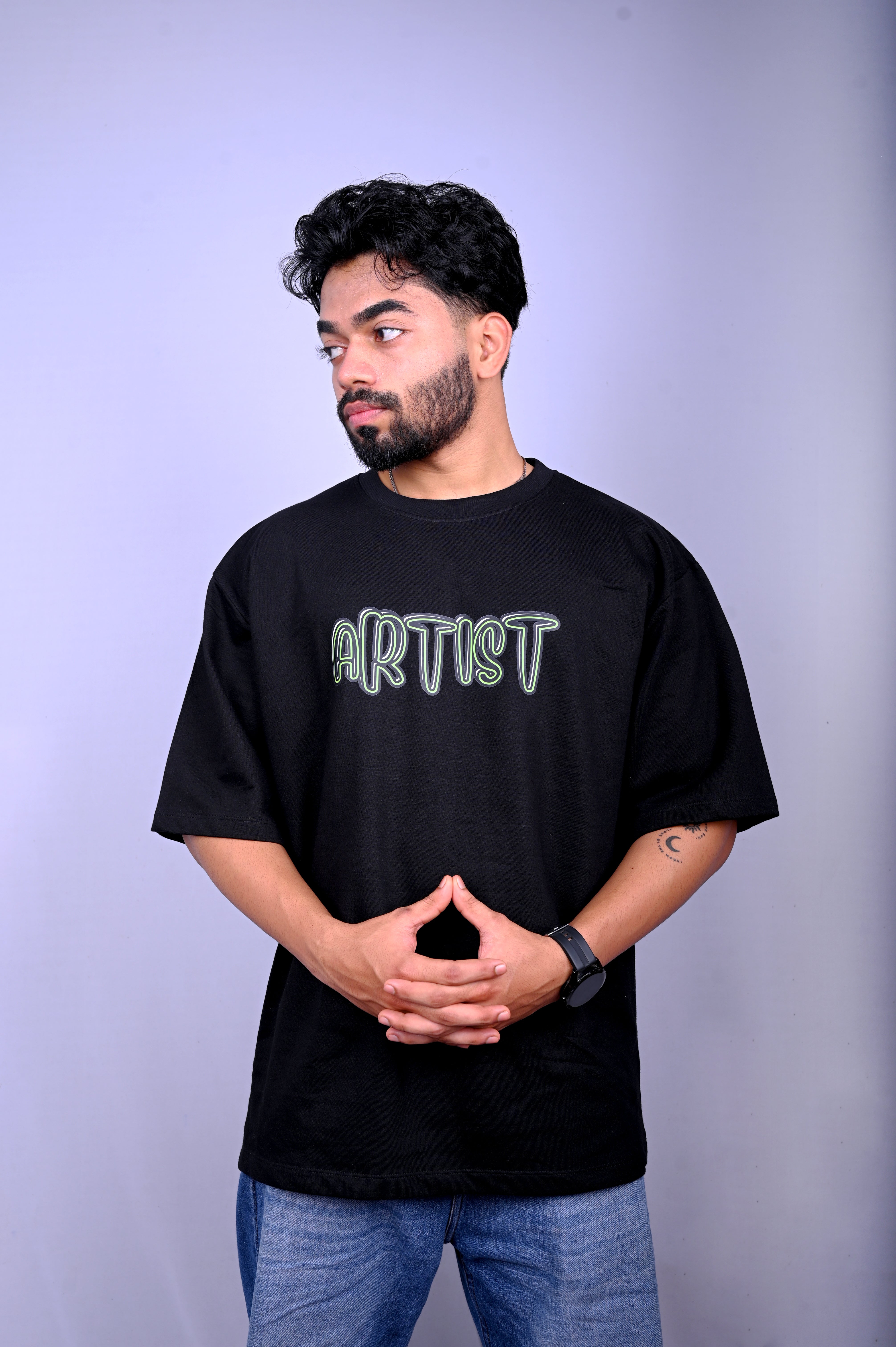 ARTIST:STREET ART Oversized T-Shirt